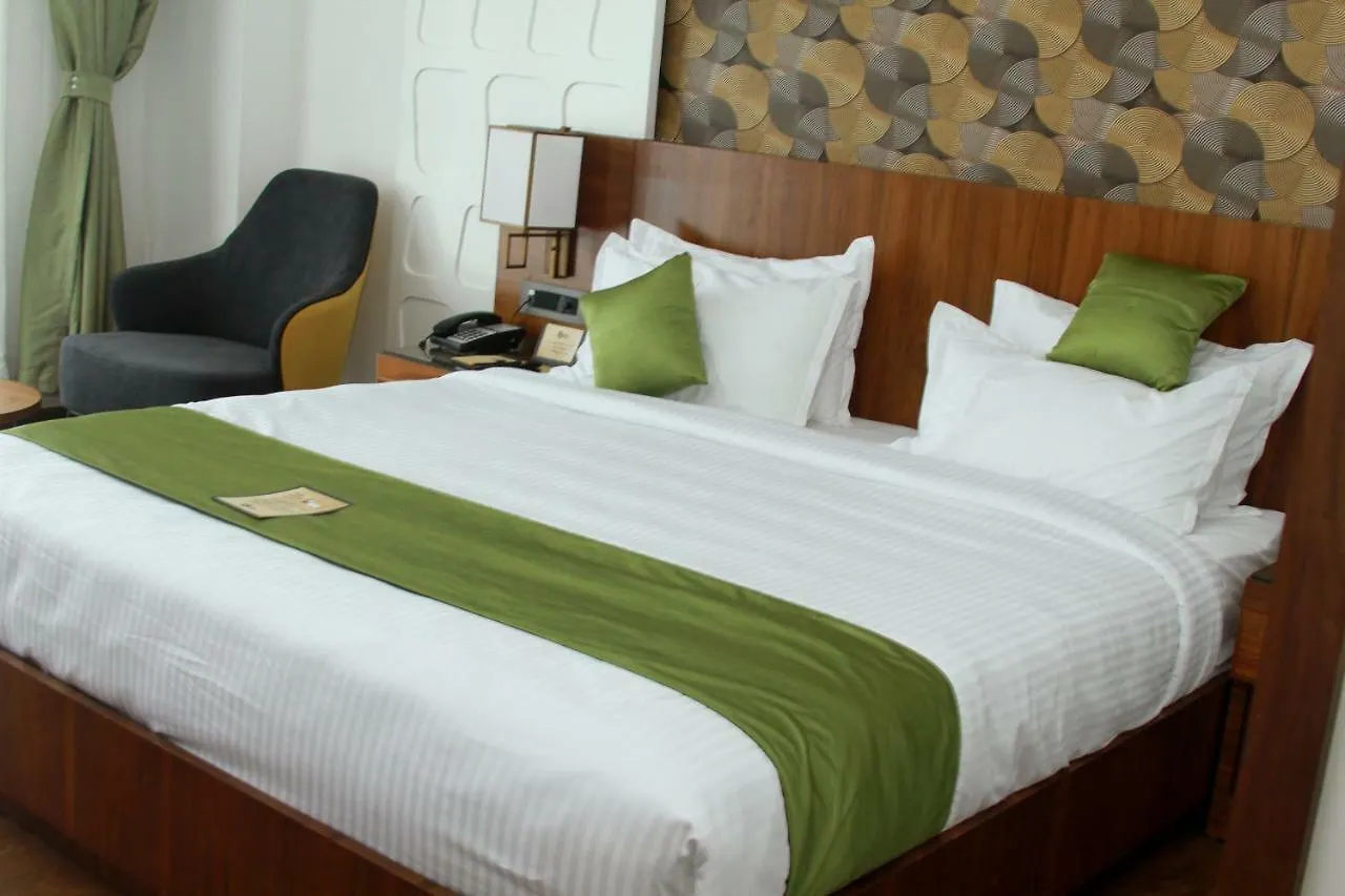 Hotel Ceasar Palace Kottayam